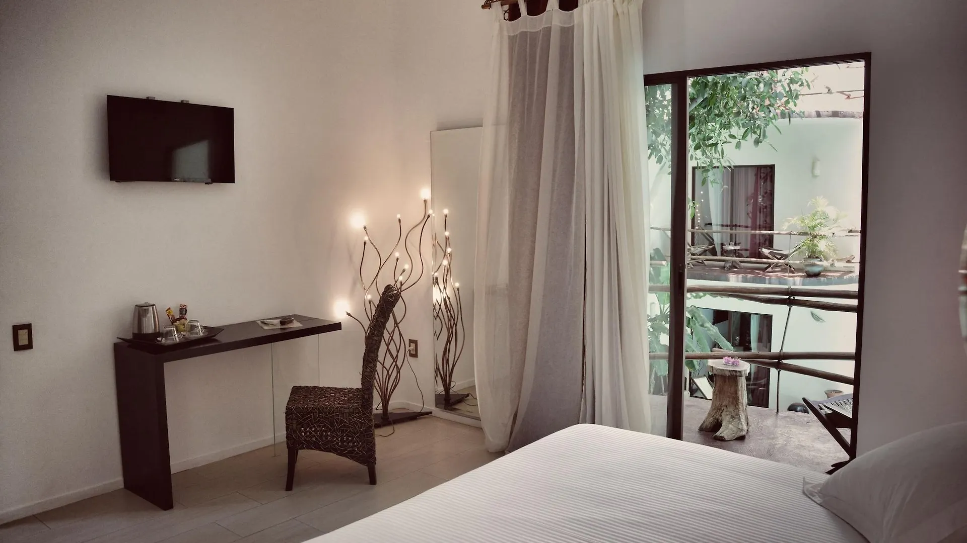 Hotel Kinbe - Few Steps From 5Th Avenue And The Beach Playa del Carmen