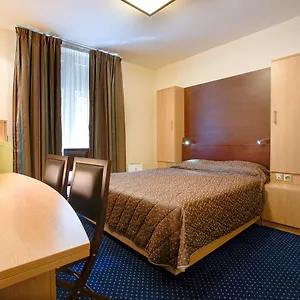 Terminus Montparnasse Hotel Paris