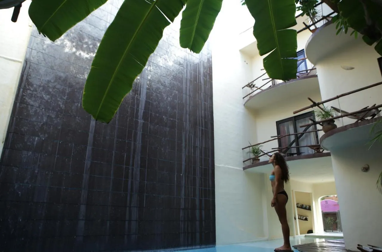 Hotel Kinbe Playa del Carmen