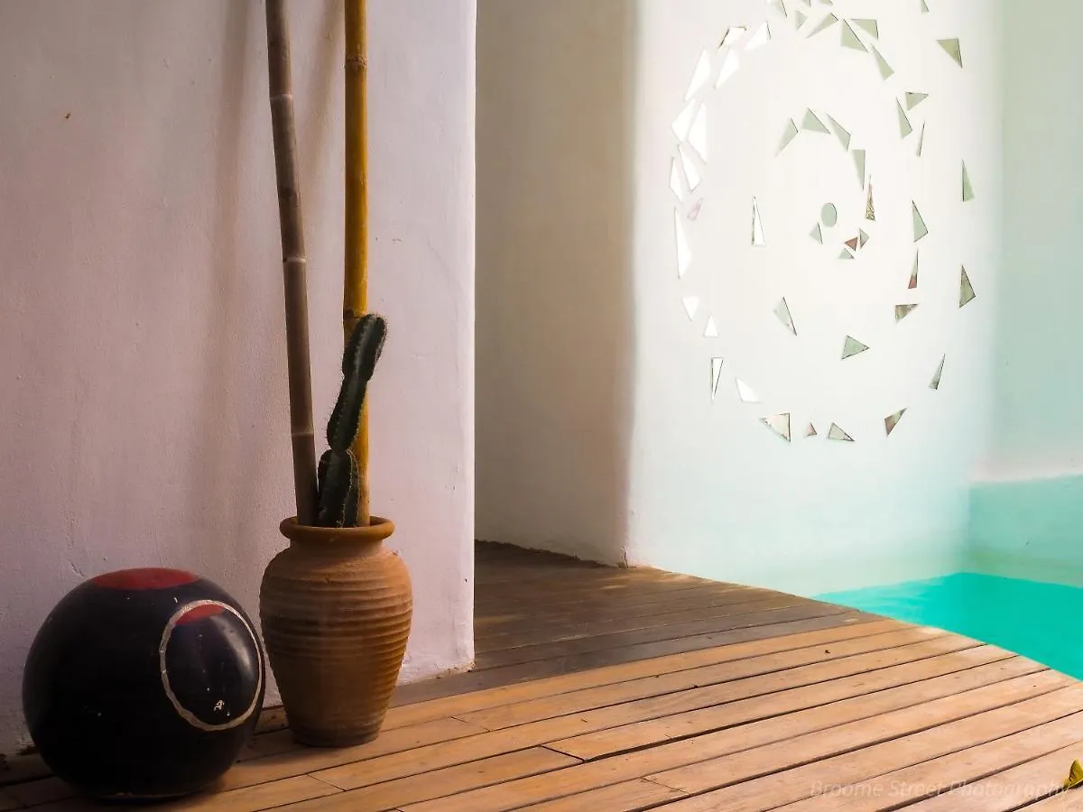 Hotel Kinbe - Few Steps From 5Th Avenue And The Beach Playa del Carmen