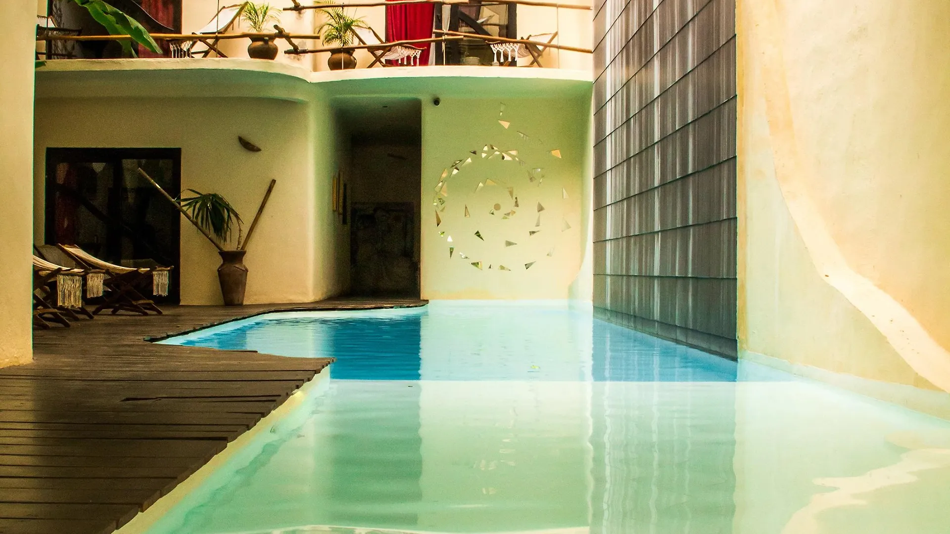 Hotel Kinbe - Few Steps From 5Th Avenue And The Beach Playa del Carmen 4*,